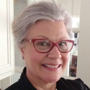 Meet your Posher, Becky